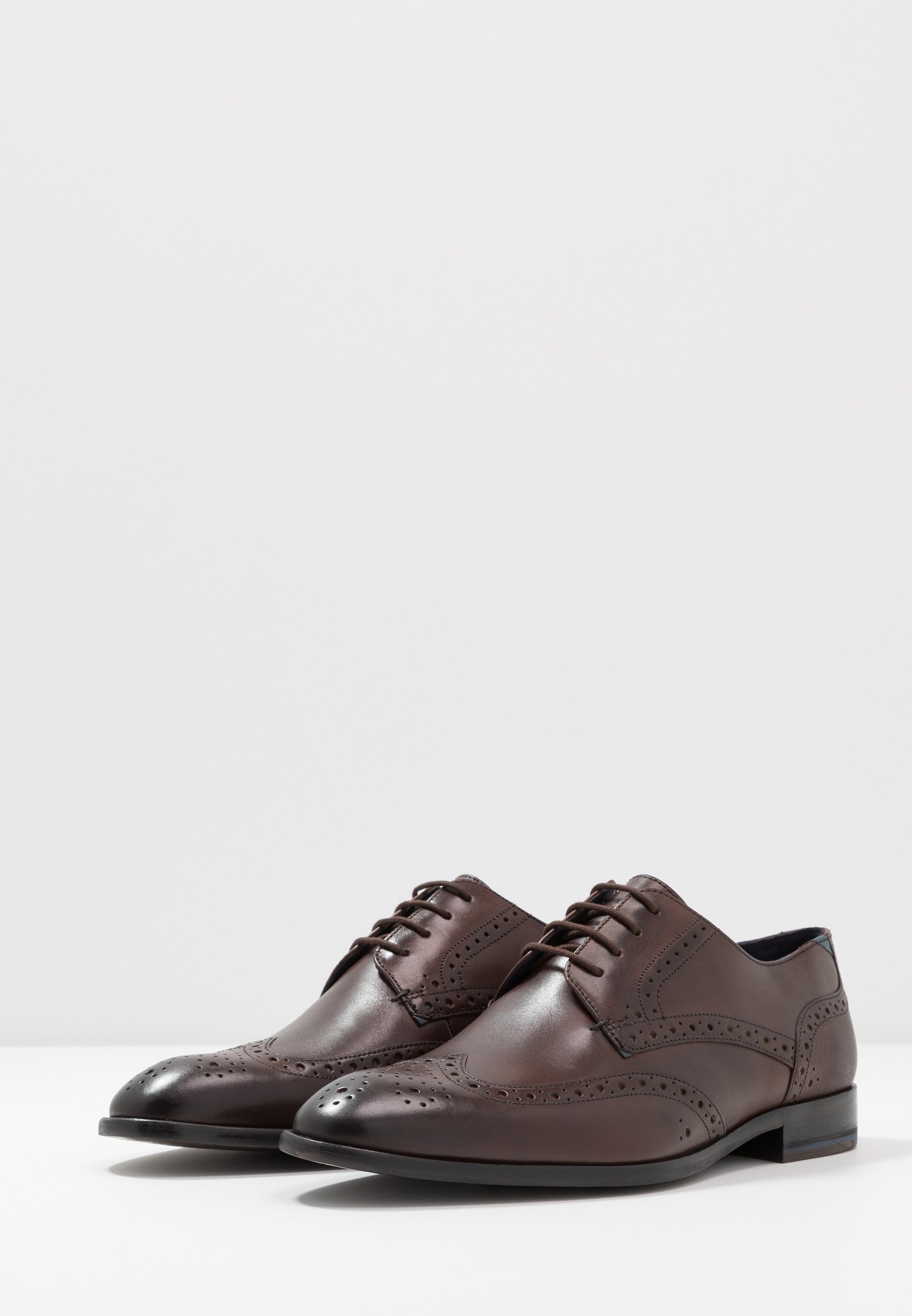 Ted Baker TRVSS Pensko med snøring brown Zalando.no Ted Baker TRIFP Pensko med snøring tan Zalando.no