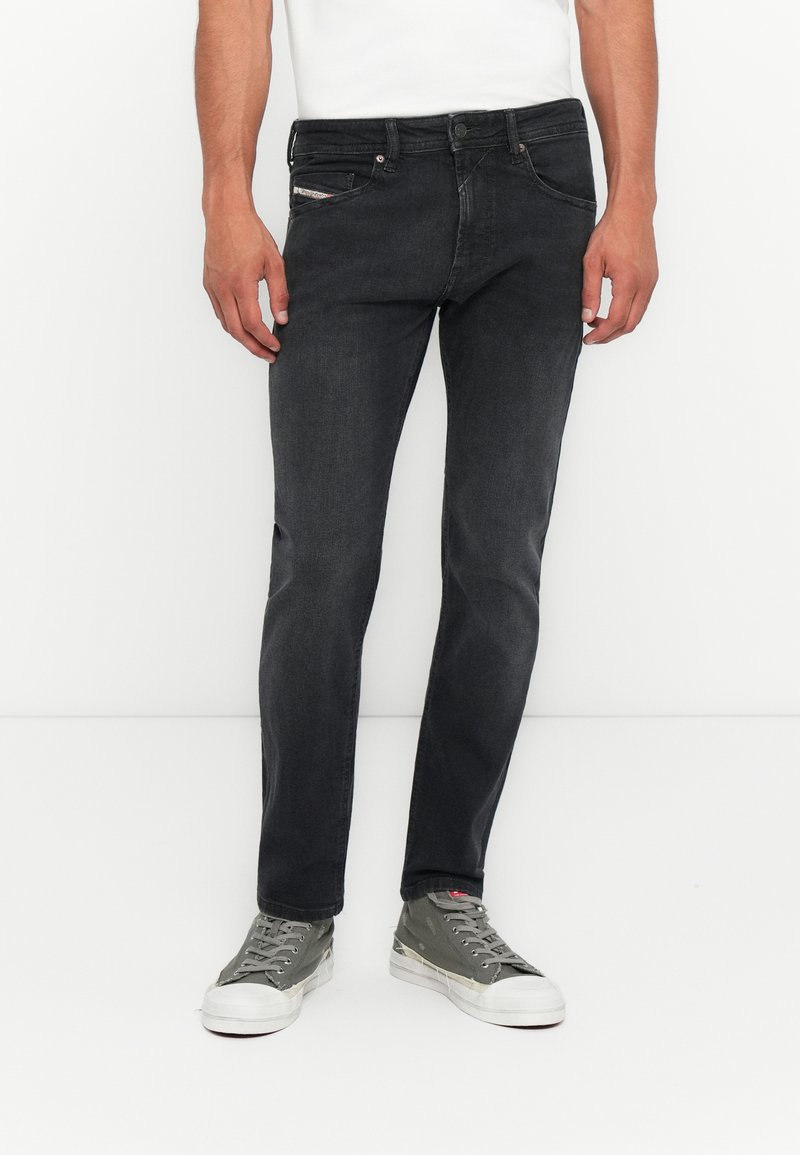 Diesel Slim fit jeans rood Diesel Slim fit jeans rood