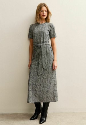 BARK PRINT BELTED MIDI - Jurk - light grey