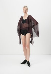 Thumbnail Image 3