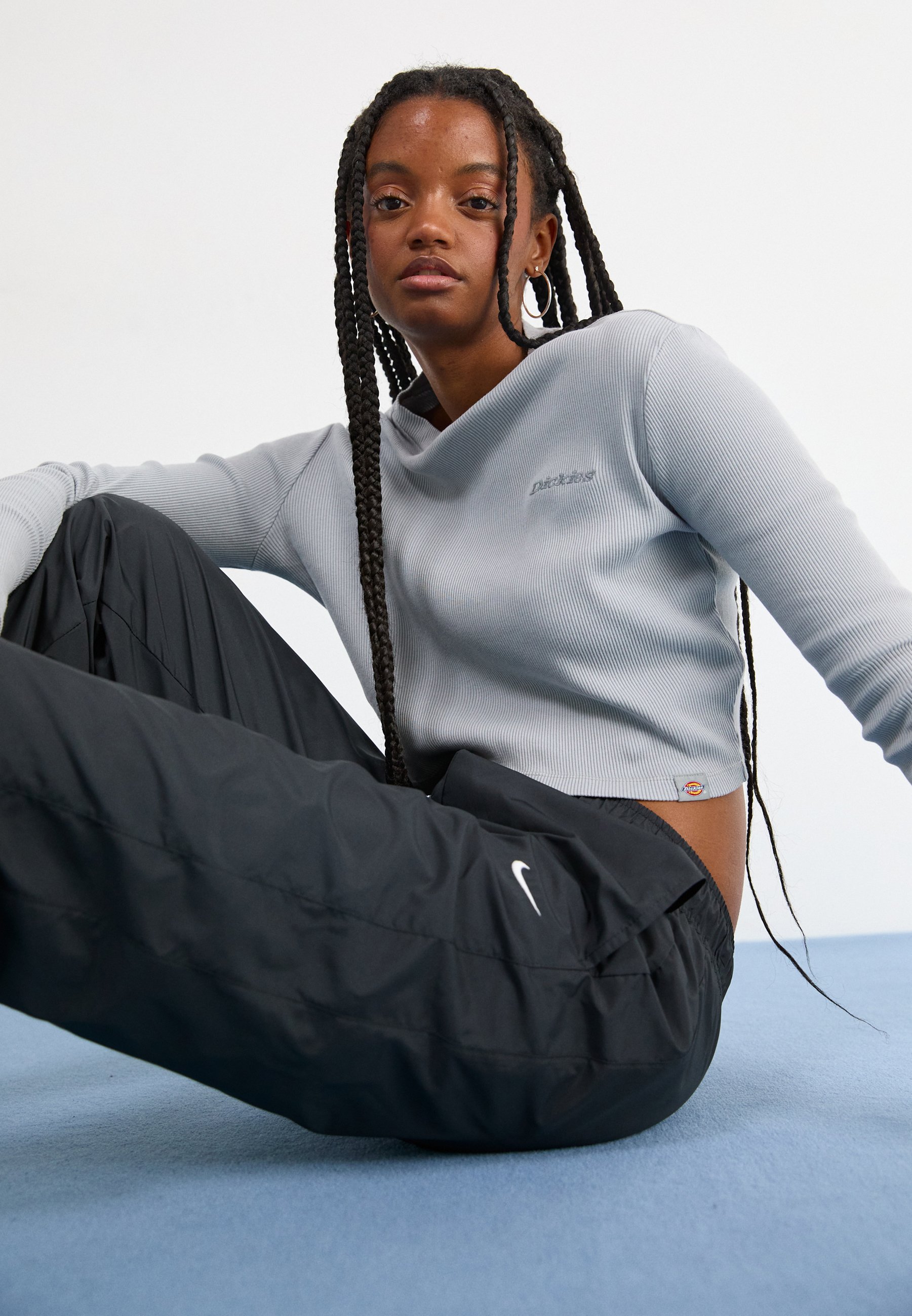nike womens swoosh tracksuit