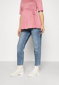 River Island Maternity Calças de ganga de corte afunilado - denim medium