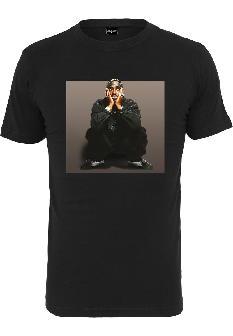 Sort bomulds T-shirt med et grafisk tryk af en person, der squatter med hænderne foran ansigtet, sat mod en gradient baggrund. Korte ærmer.