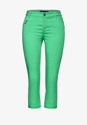 Zielone spodnie 3/4 wykonane z elastycznego materiału, posiadające przednią kieszeń z suwakiem oraz zapięcie na guzik w talii.