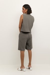 Kaffe KASAKURA - Shorts - vetiver