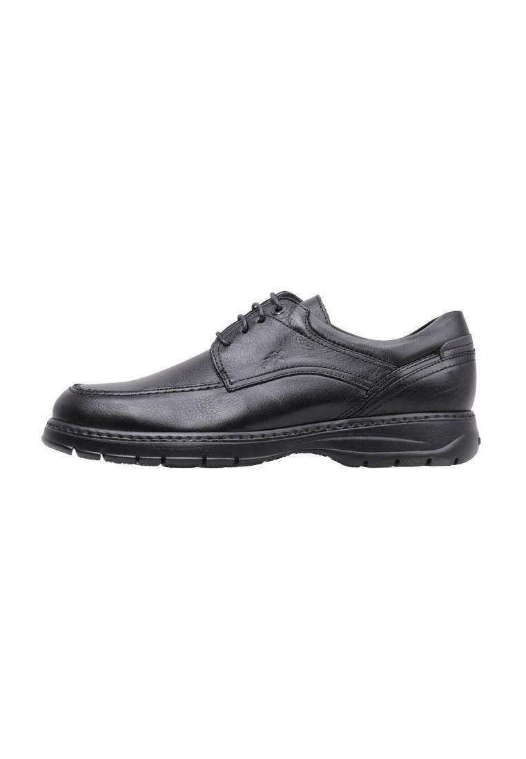Scarpa in pelle nera con finitura liscia, design con lacci, cuciture rinforzate e suola in gomma imbottita per comfort e supporto.