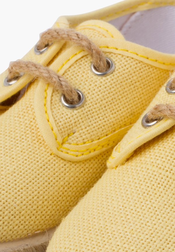 BLUCHERS  – Espadrille – amarillo pastel