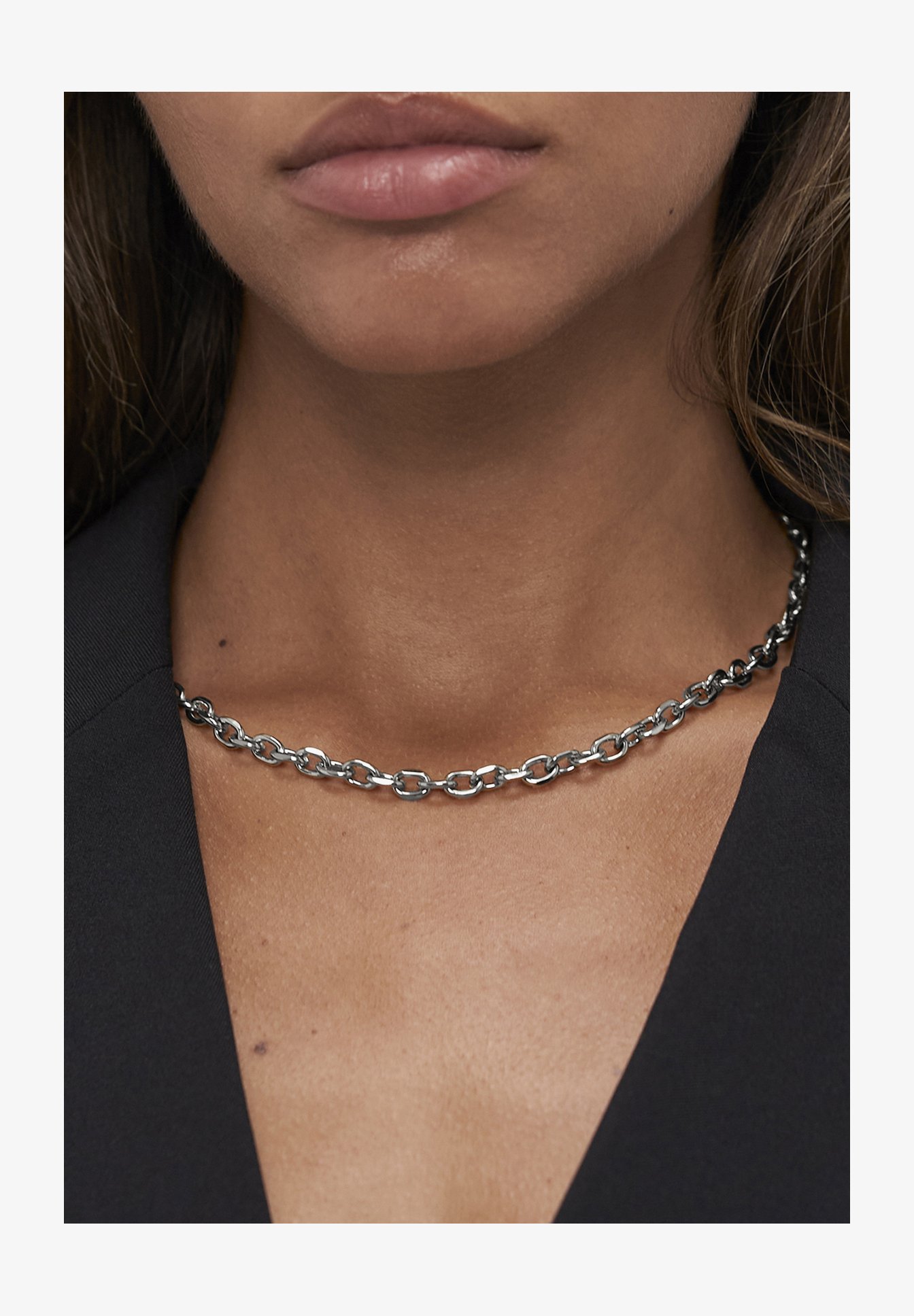 Liebeskind Berlin Bracciale Donna In Acciaio Inossidabile – Catena Grossa Con Logo, IP Oro Rosa – Lunghezza 20 Cm