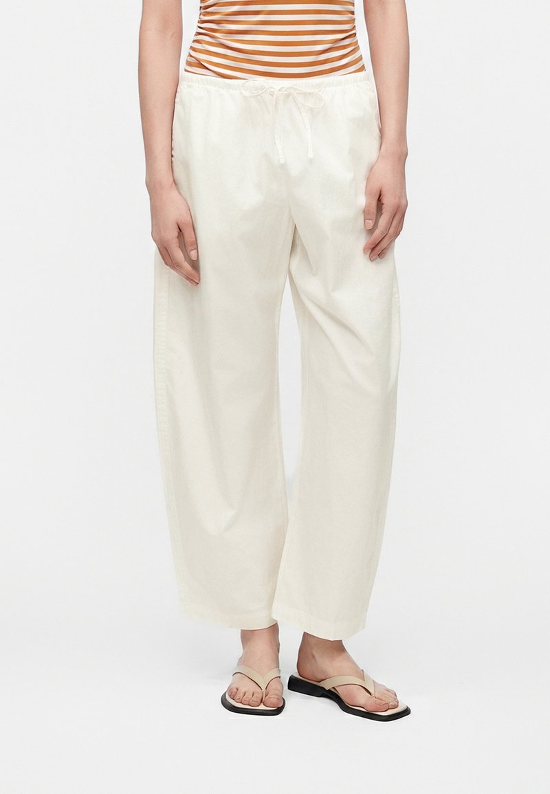 GAP EWAIST PANT - Παντελόνι - new off white
