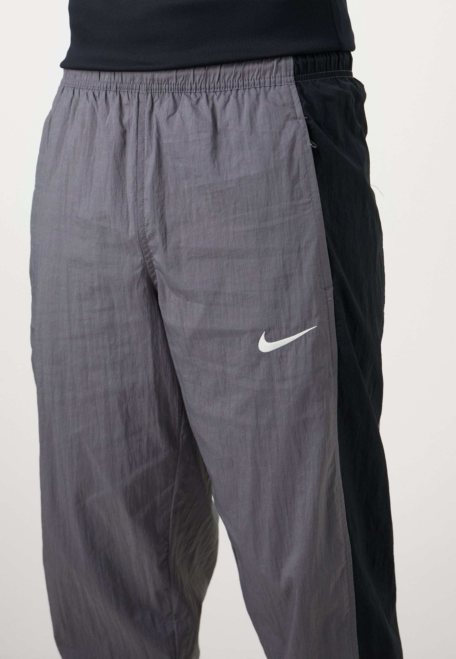 nike track pants totalsports