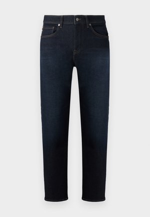 Jeans in denim blu scuro con design a gamba dritta, dotati di cinque tasche, cuciture a contrasto e chiusura con bottone frontale.