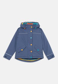 Wasserabweisende blaue Jacke mit einem strukturierten türkisfarbenen Innenfutter der Kapuze. Mit orangefarbenen und türkisfarbenen Knöpfen, zwei Fronttaschen und Detailverarbeitung an den Bündchen.