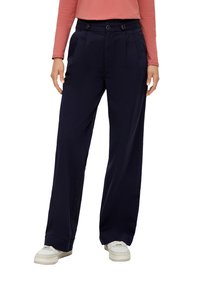 s.Oliver MIT BUNDFALTEN - Broek - navy