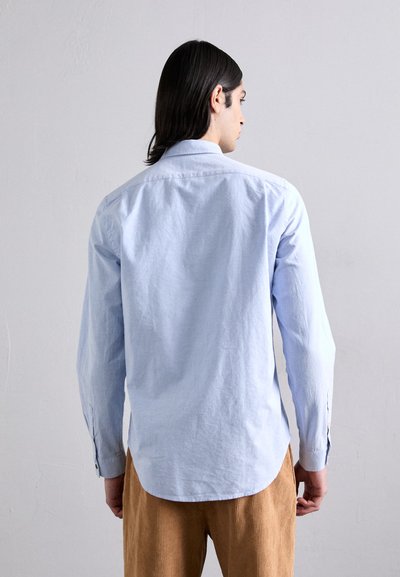 PS Paul Smith TAILORED FIT SHIRT BUTTONS - Camisa - light blue
