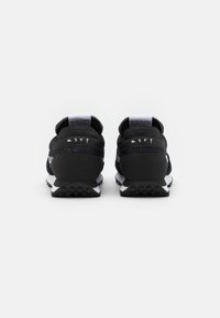Nike Sportswear Tenisky - black