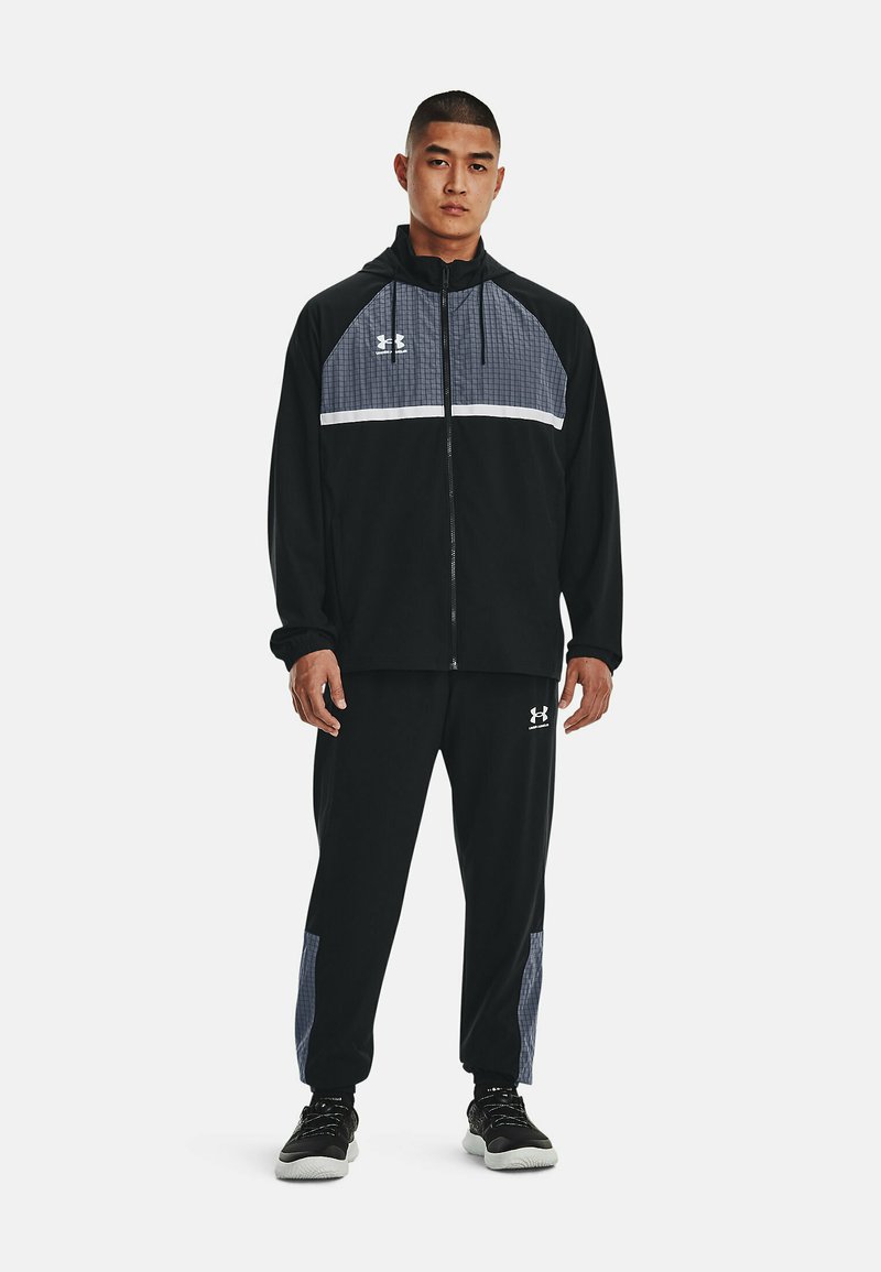 Under Armour TWO PIECE SETS UA ACCELERATE Träningsset black/svart