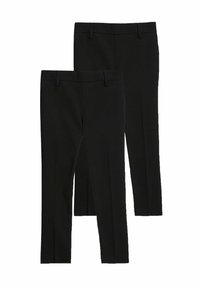 Due paia di pantaloni neri su misura impilati, con passanti per cintura e cuciture frontali, su uno sfondo bianco.