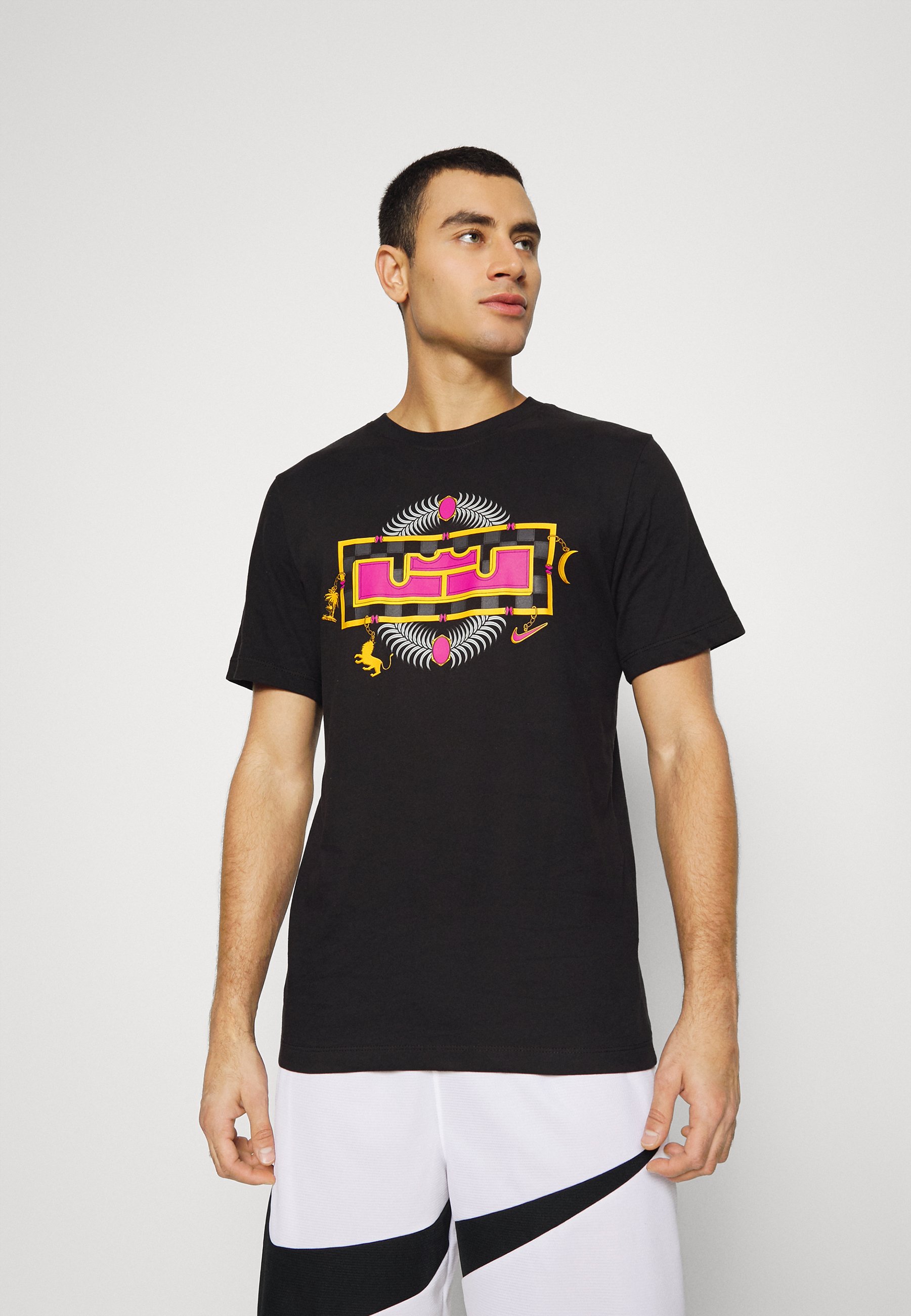 Nike Performance LEBRON JAMES CROWN TEE 