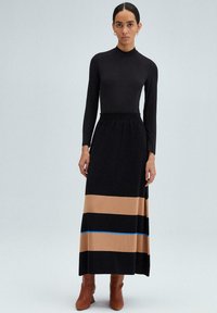 Touché Privé STRIPED WITH ELASTIC WAIST - Maxirok - black