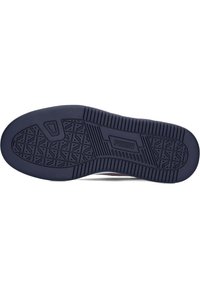 Semelle en caoutchouc bleu avec un motif texturé, comportant un détail de logo et des sections distinctes pour l'adhérence et la flexibilité.