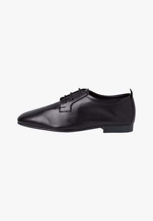 Tamaris, Derbies - black