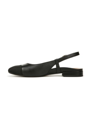 Zwarte slingback schoen van soepel leer, met een ronde neus, platte hak, uitsnijdingen aan de zijkanten en een subtiele contrasterende neuscap.