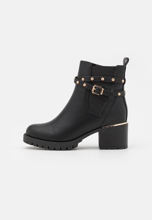 Classic ankle boots - black