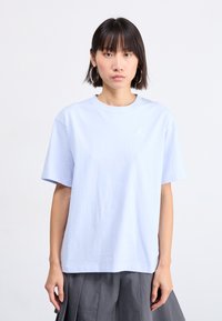 Jordan ESSEN TEE CORE - T-shirts basic - hydrogen blue