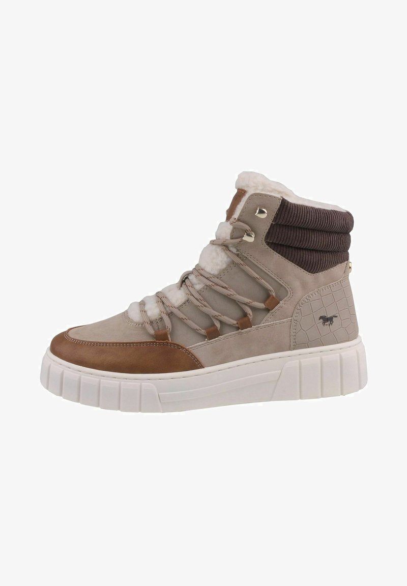 Vysoké tenisky v béžové a hnědé semišové kůži, s texturovanou bočním panelem, bílou platformovou podrážkou a límcem podšitým kožešinou s kontrastními pruhy.