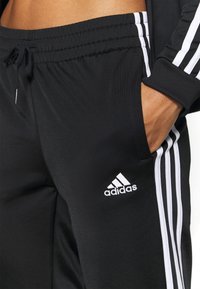 adidas Sportswear W 3S TR - Chándal - black/white