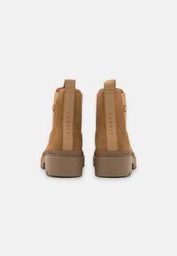 Esprit Plateaustiefelette - camel