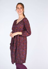 Deerberg HARJET - Freizeitkleid - plum
