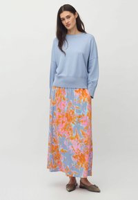 mbyM AVALINE-M - Maksiseelik - mayah print serenity