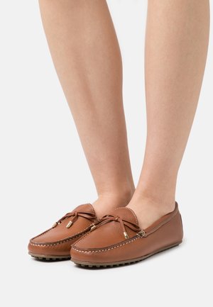 WIDE FIT - Moccasins - tan