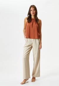 Koton HALTER NECK TANK - Camicetta - brown