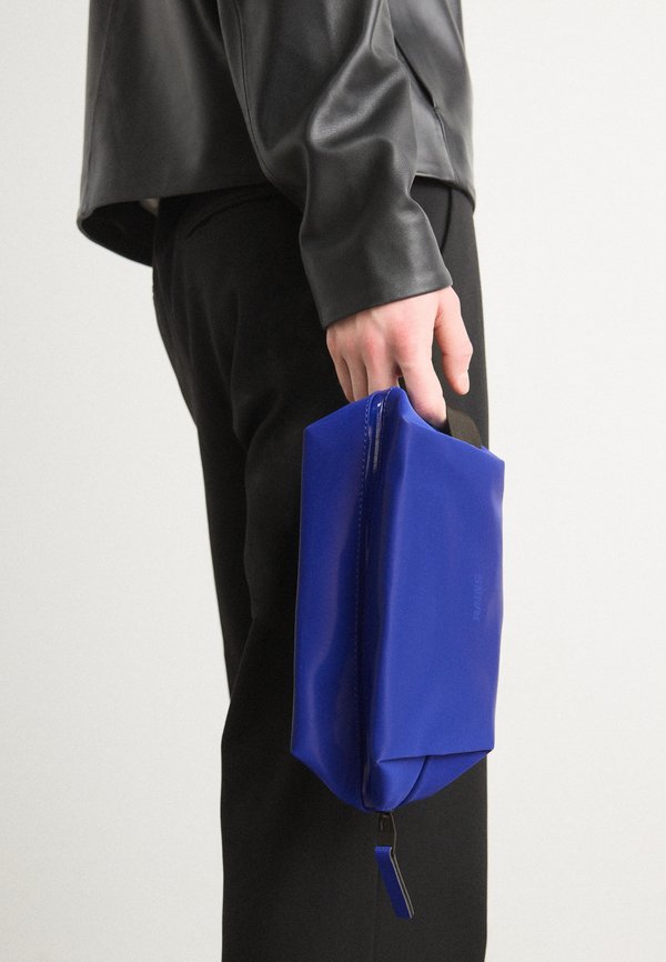 WASH BAG SMALL UNISEX - Wash bag - parade2