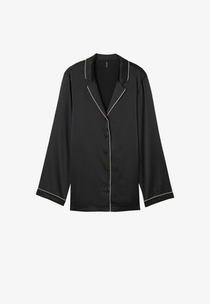 Svart pyjamasöverdel i mjukt tyg, med spetsig krage, långa ärmar, knappar fram och kontrasterande vit piping längs kanterna.