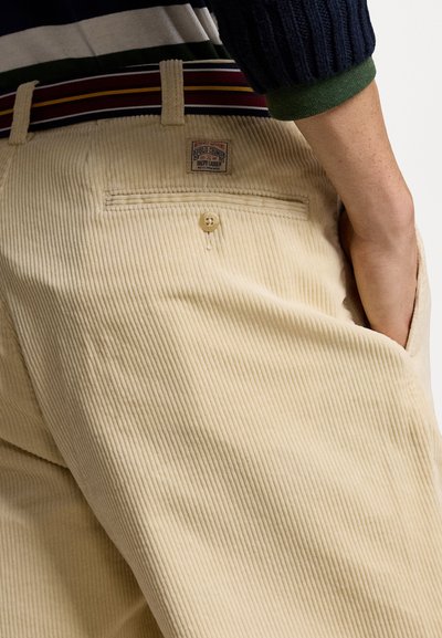 Polo Ralph Lauren THE BIG CORDUROY PANT - Püksid - andover cream