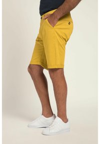JP1880 Short - yellow