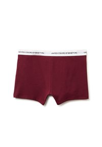 Boxer da uomo bordeaux realizzati in morbido cotone, con una cintura elastica bianca sulla quale è stampato il logo "UNITED COLORS OF BENETTON".