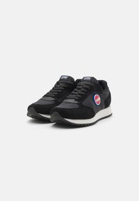 Colmar Originals TRAVIS ONE - Sapatilhas - black