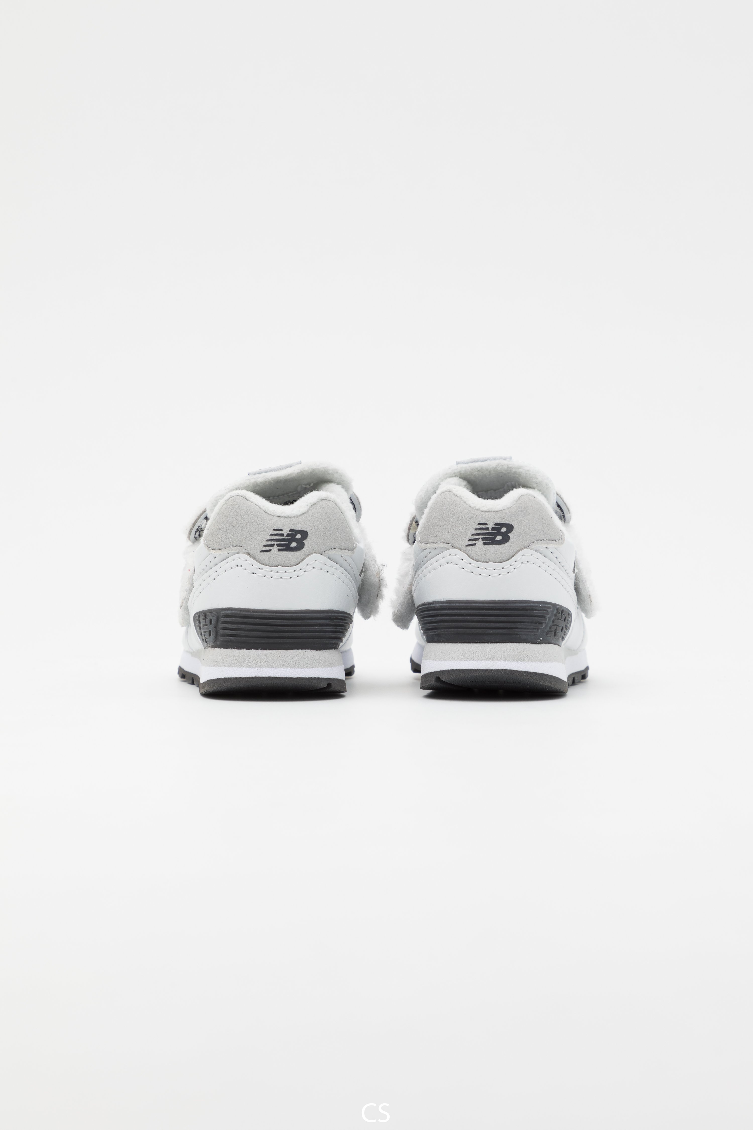 New Balance IV574AQB - Trainers - off 