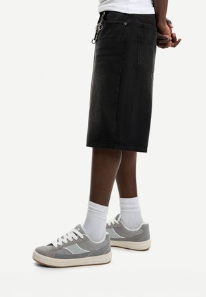 Sneaker low - grey
