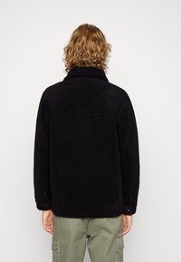 Lindbergh Chaqueta de invierno - black