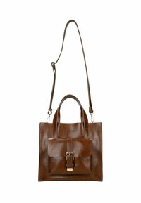 Borsa a mano in pelle marrone con una superficie liscia, forma rettangolare, manici superiori, tracolla regolabile e patta anteriore con chiusura a scatto.