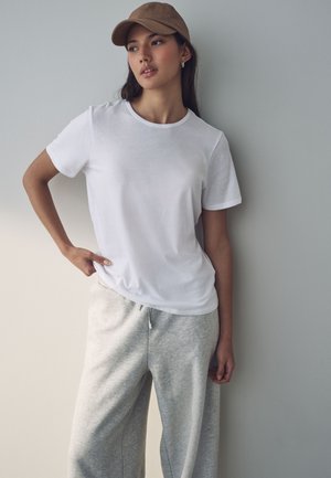 Next, REGULAR FIT 3 PACK - T-paita - core