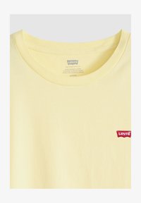 No seleccionado, deep lichen green yellows