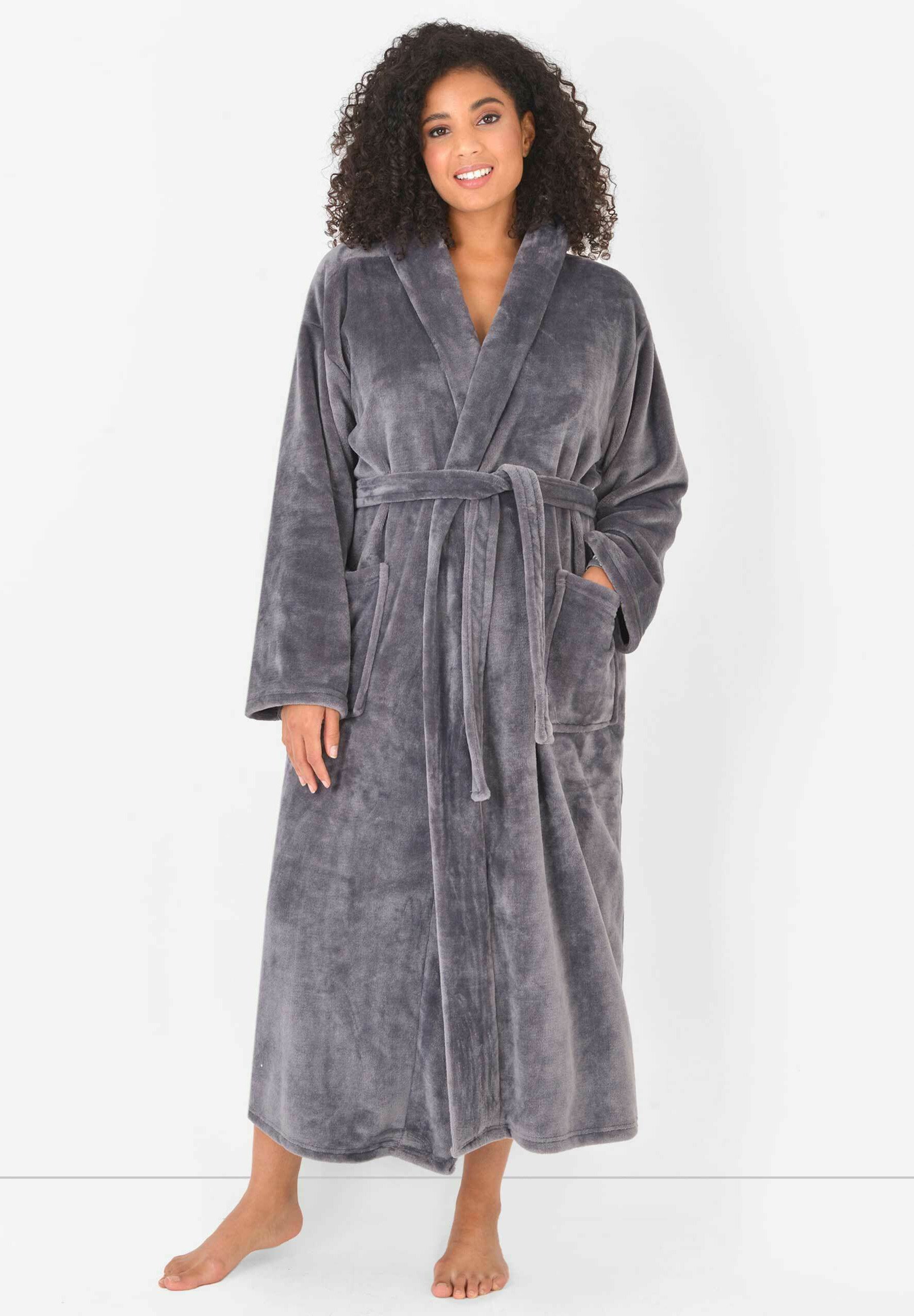 grey fluffy hooded dressing gown