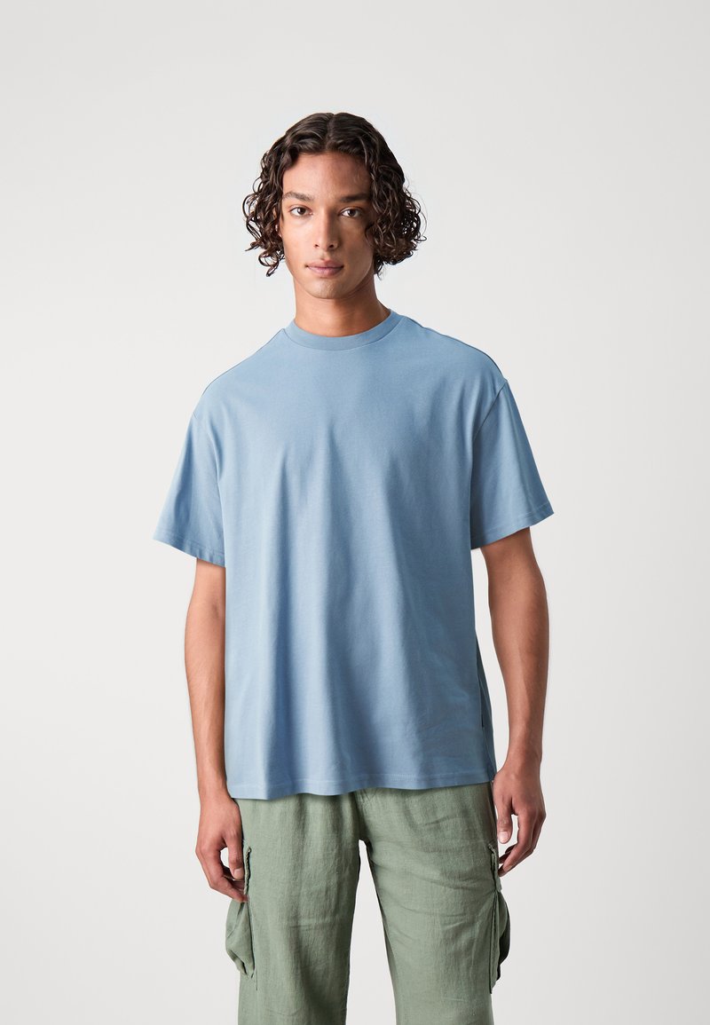 Jack & Jones PREMIUM JPRBLAHARVEY TEE UNISEX - Camiseta básica - troposphere