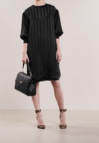 By Malene Birger Cocktailklänning - black